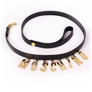 Moschino
Lettering Charm Large Dog Leash